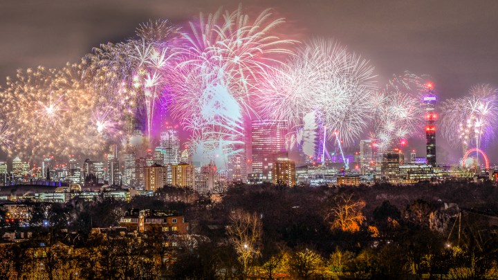 ARTIFICIILE DE REVELION DIN&nbsp;LONDRA