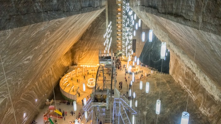 SALINA TURDA, FRUMUSETEA DIN ADANCUL&nbsp;PAMANTULUI